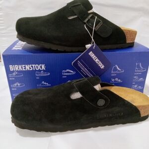 Birkenstock Boston Black Suede Slip-On Clog with Buckle Size 39 Narrow Fit NWT